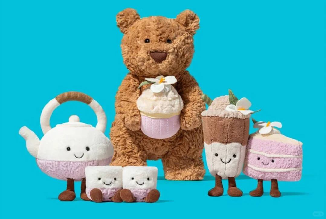 【柒彩出海资讯】Jellycat商业模式：情绪价值如何成就全球品牌